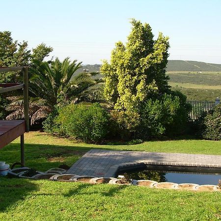 מלון Uitenhage The Hexagon Wildlife Conservation מראה חיצוני תמונה
