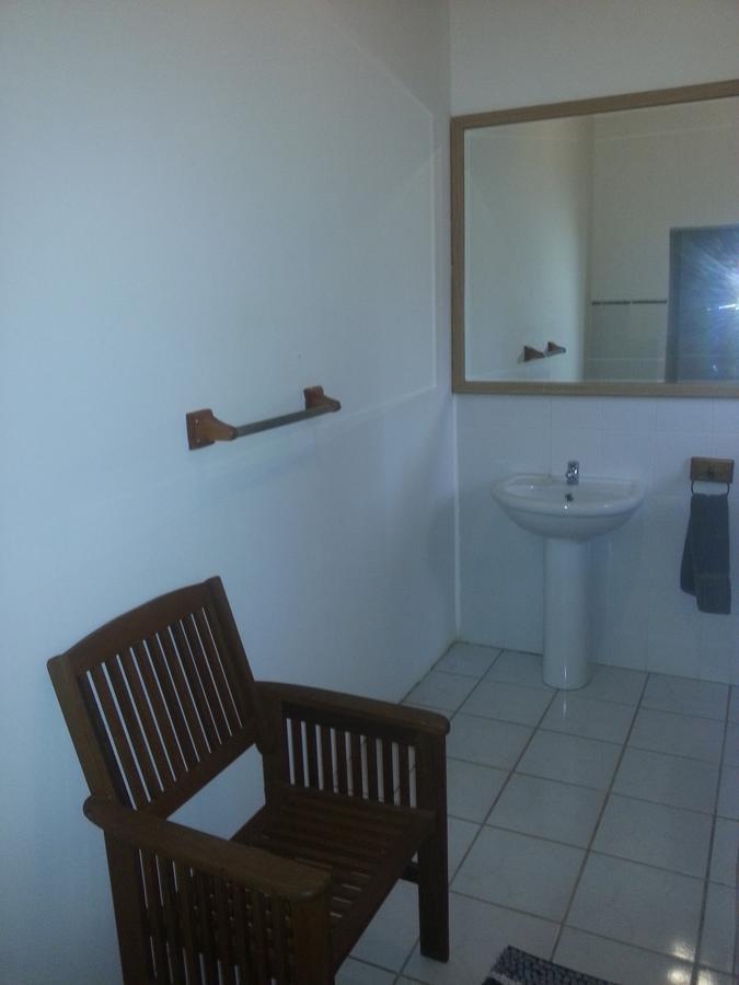מלון Uitenhage The Hexagon Wildlife Conservation מראה חיצוני תמונה