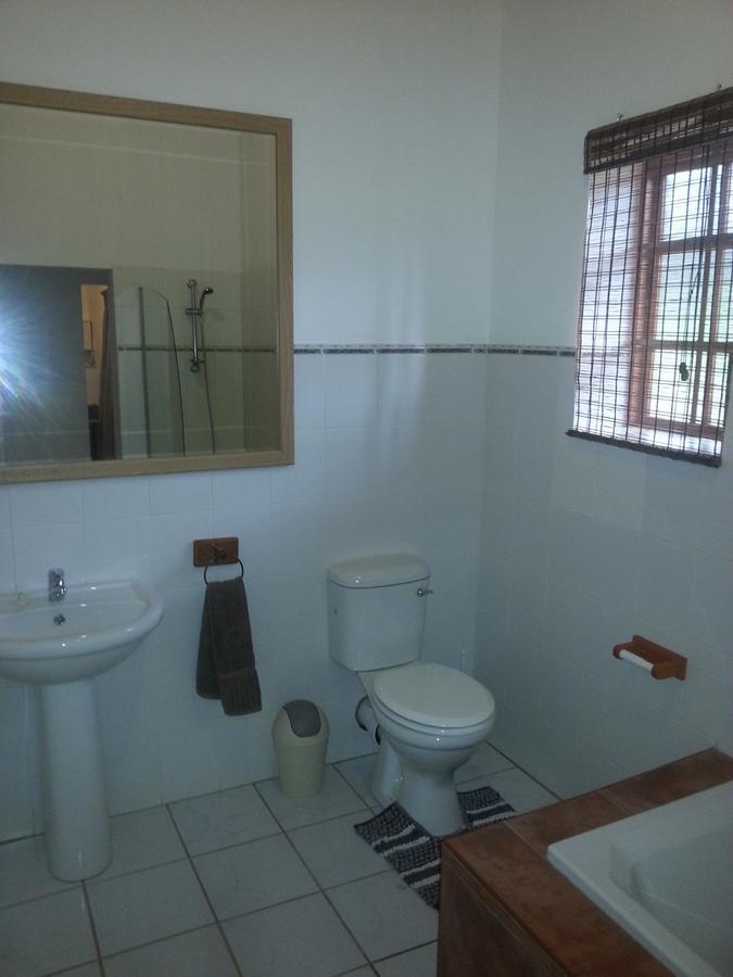 מלון Uitenhage The Hexagon Wildlife Conservation מראה חיצוני תמונה